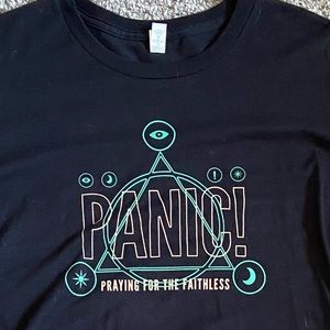 Women’s XXL Panic! At The Disco Graphic Tee!